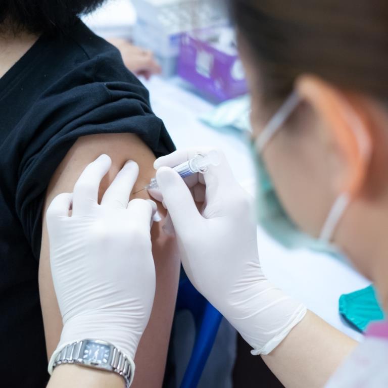 A Practical Guide to the COVID-19 Vaccination and the Workplace